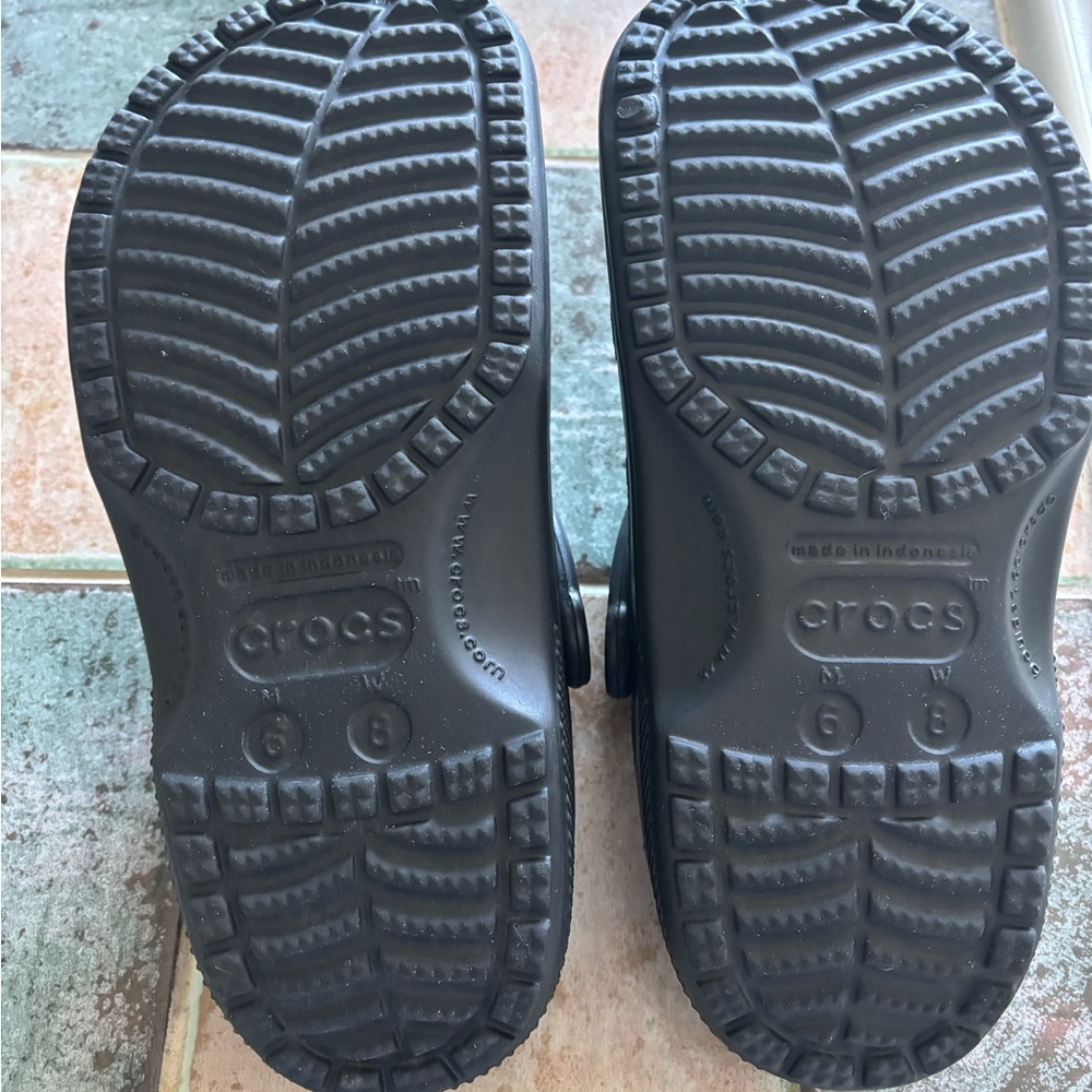 Crocs - Picture 3 of 4